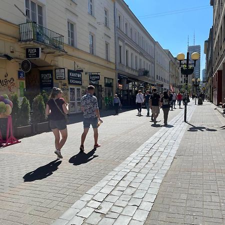Backpack Apart Rooms Warsaw Phòng bức ảnh